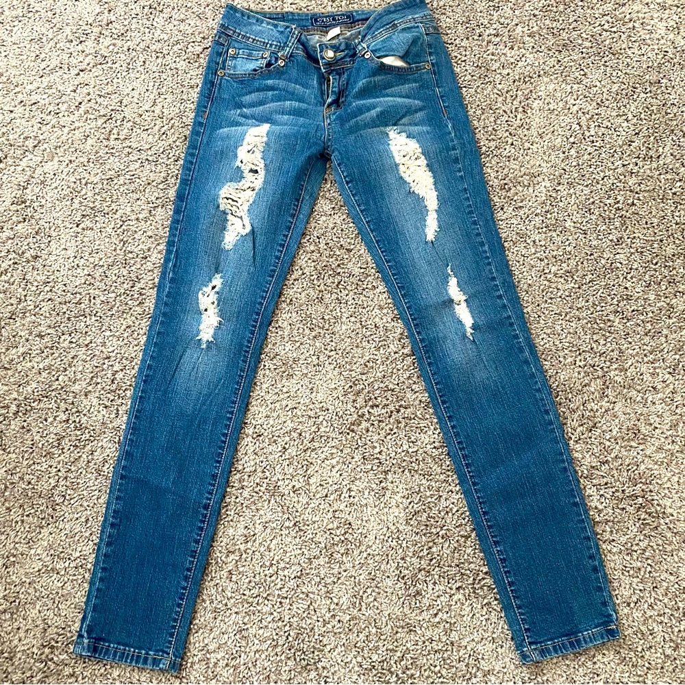Women’s Distress Denim Jeans - size 7